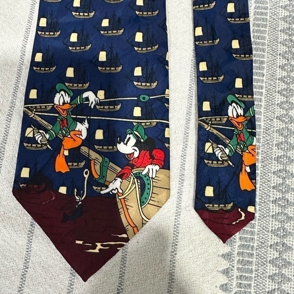 Other - Mickey & Donald Duck Vintage Disney Tie